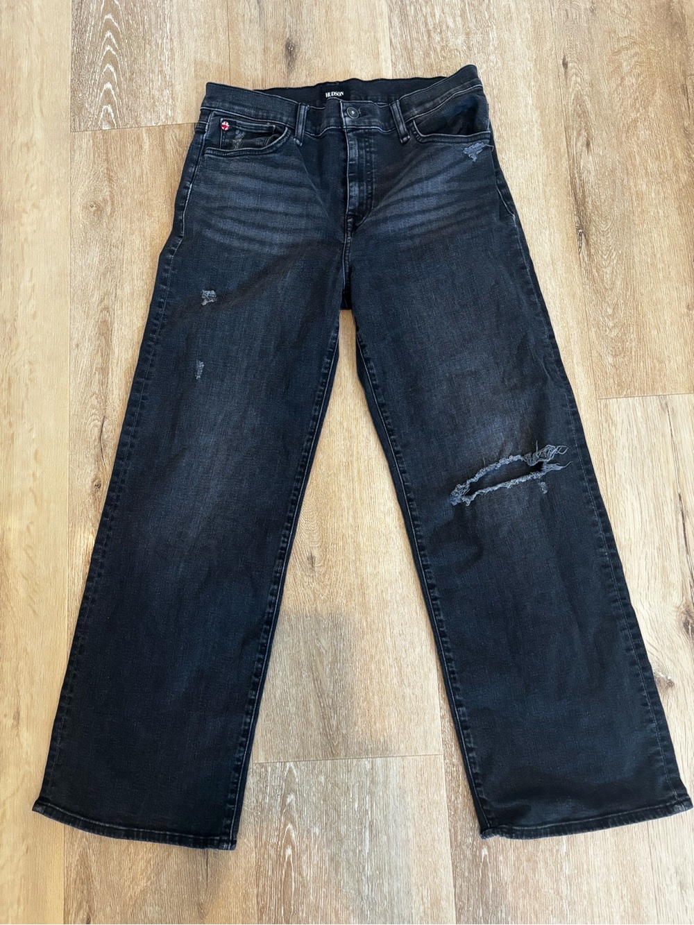 Hudson Jeans Rosalie, Primaddona. Black, distressed.